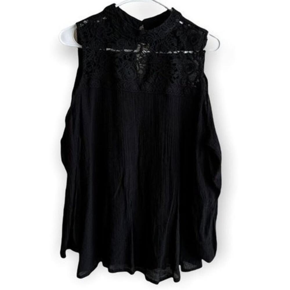 Unique SpectrumLace Cold Shoulders Top, XL